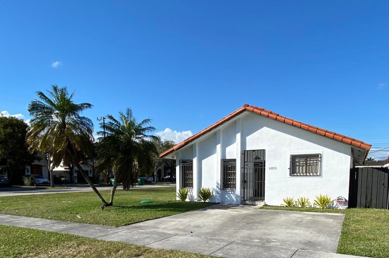 Lyz Miami Otel Coral Gables Dış mekan fotoğraf